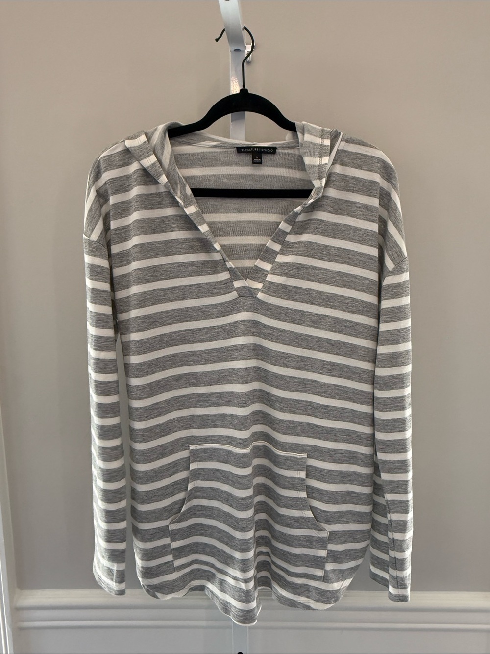 Signature Studio Gray & White Striped Hooded Pullover Top